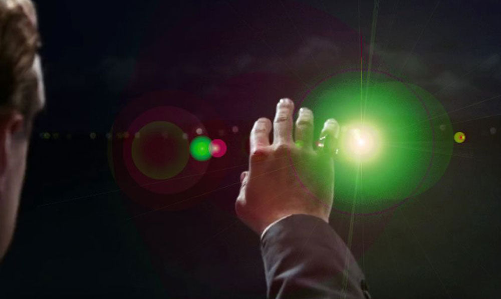 Gatsby reaching out to the green light